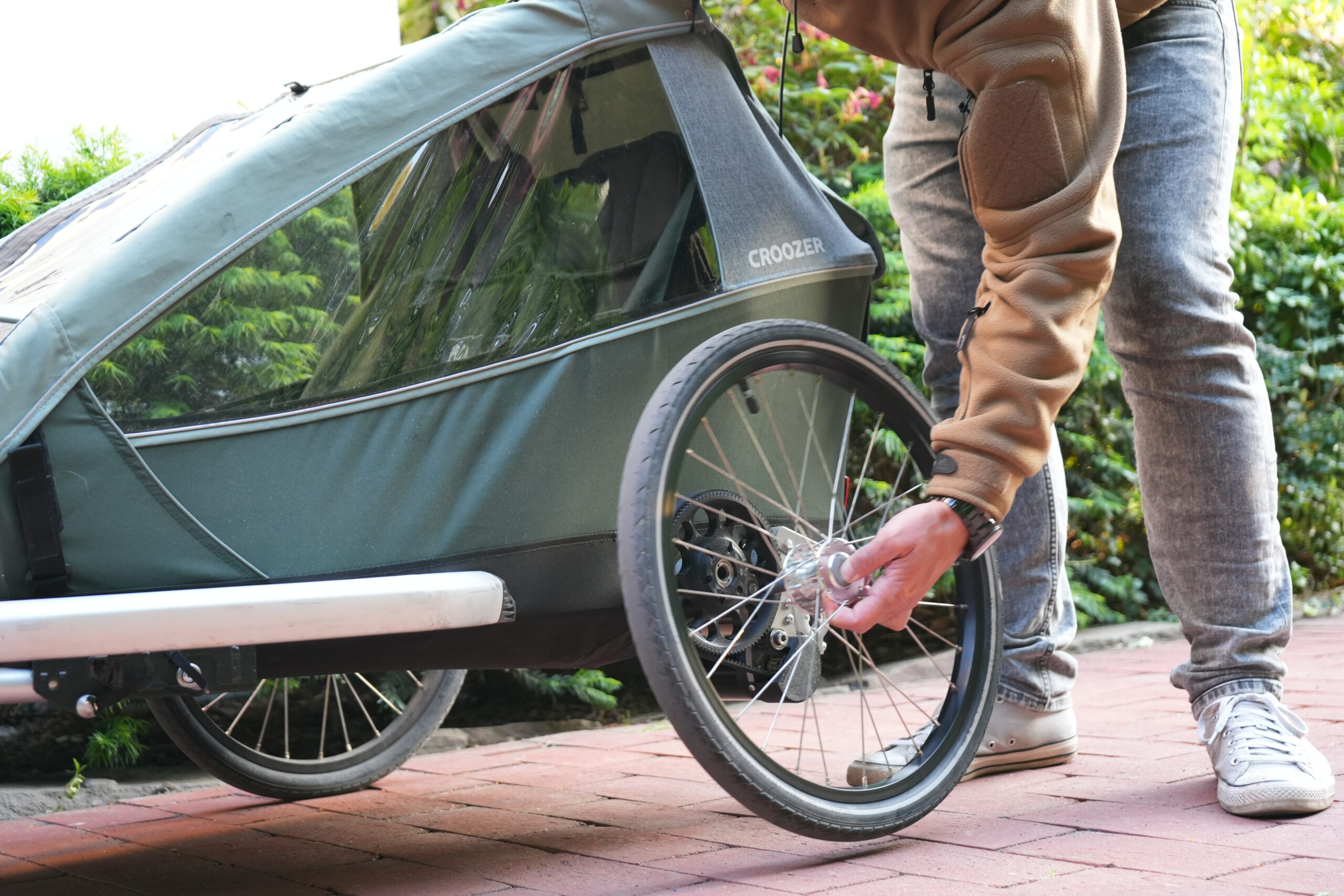 gravel bike bis 130 kg Fiido C21 – Leichtes Gravel-Tiefeinsteiger-Urban-E-Bike Apothecary Jar Farbe:BLACK-SMOKE MAT Bosch E-Bike Software-Update auf With our mounting points